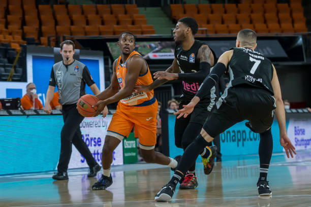 坚韧的拼搏 坚韧的拼搏