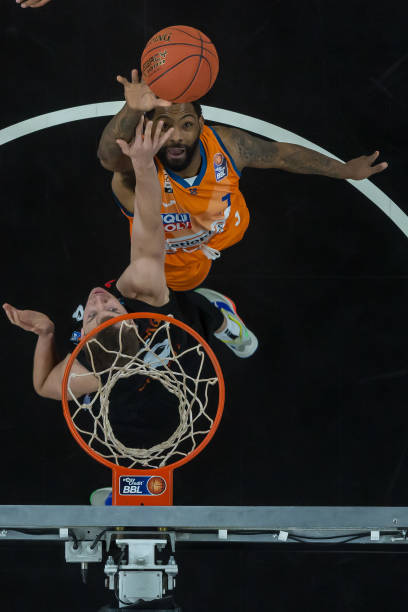 维拉主帅埃 维拉主帅埃